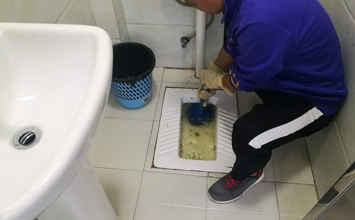 老城疏通蹲坑