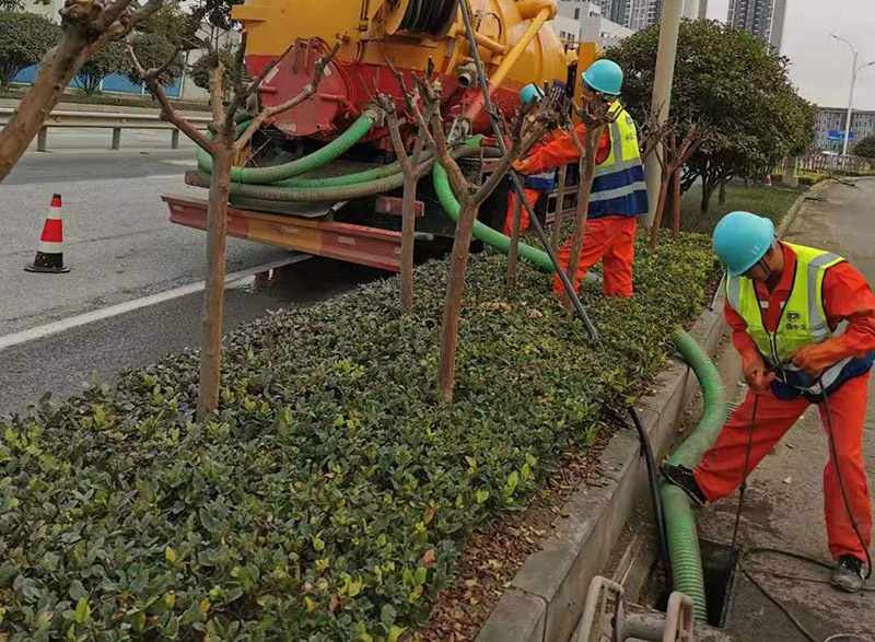 老城市政管道清淤